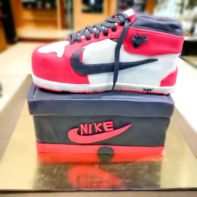 Nike-Shoe-Cake